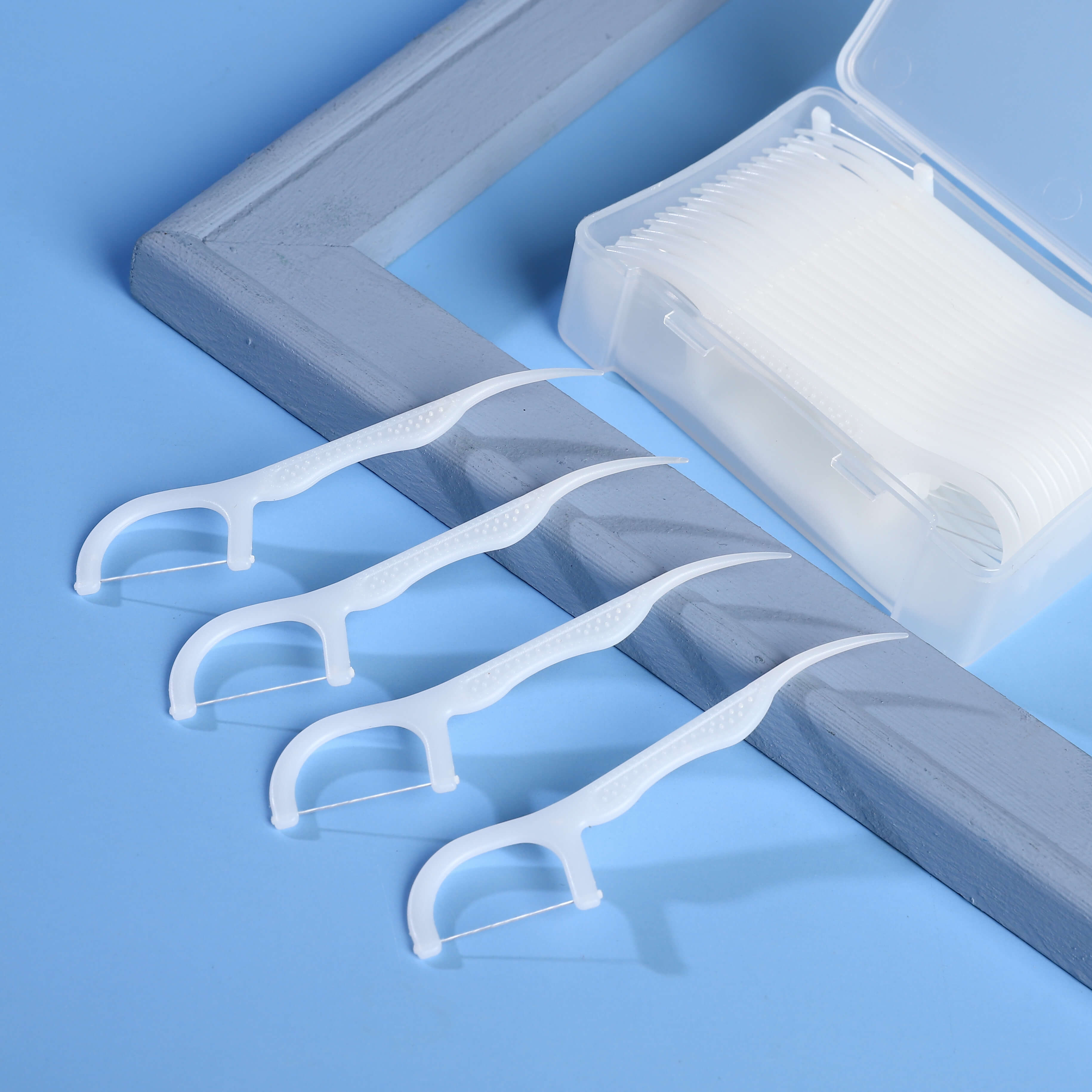 Dental Floss Picks Toothpicks Sticks 40 Counts white