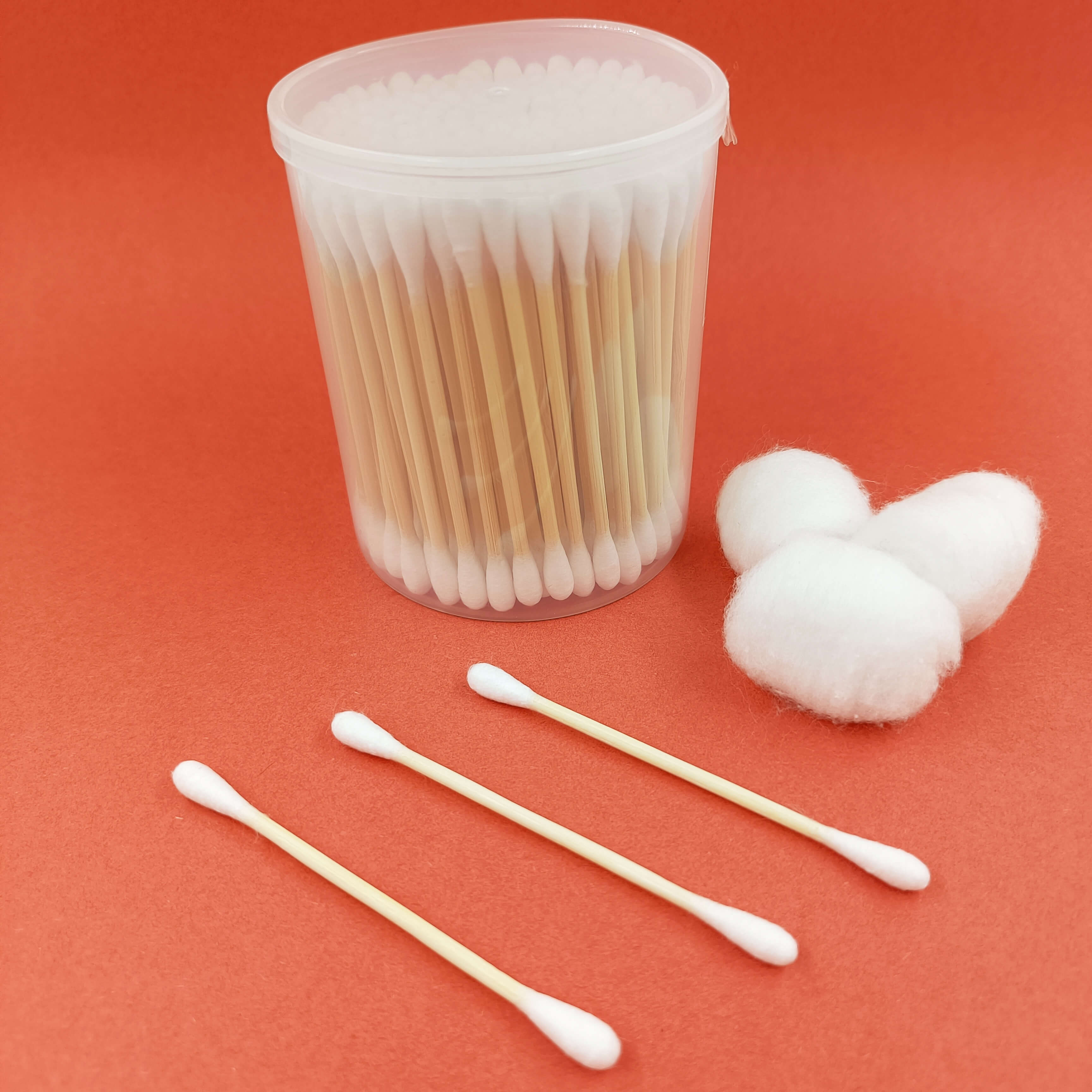 Cylinder Bamboo Swabs 150 pieces of cotton swabs