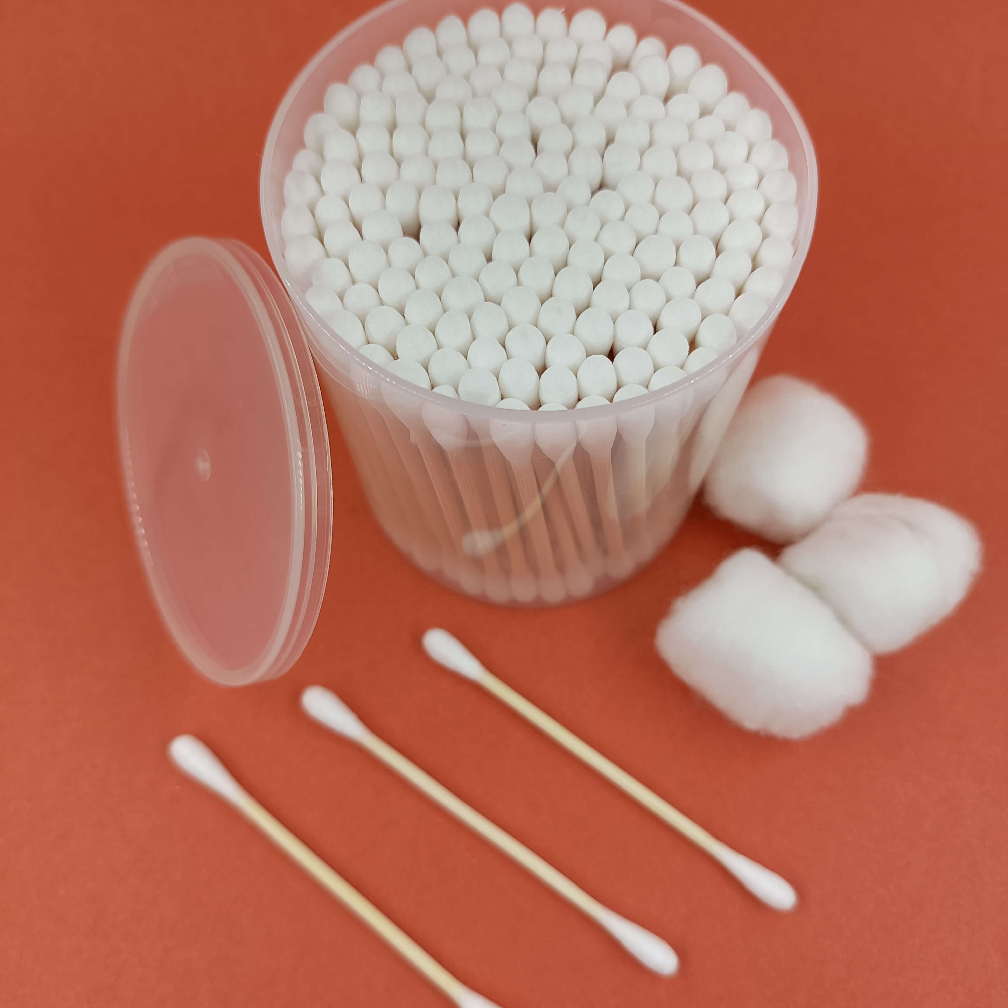 Cylinder Bamboo Swabs 150 pieces of cotton swabs