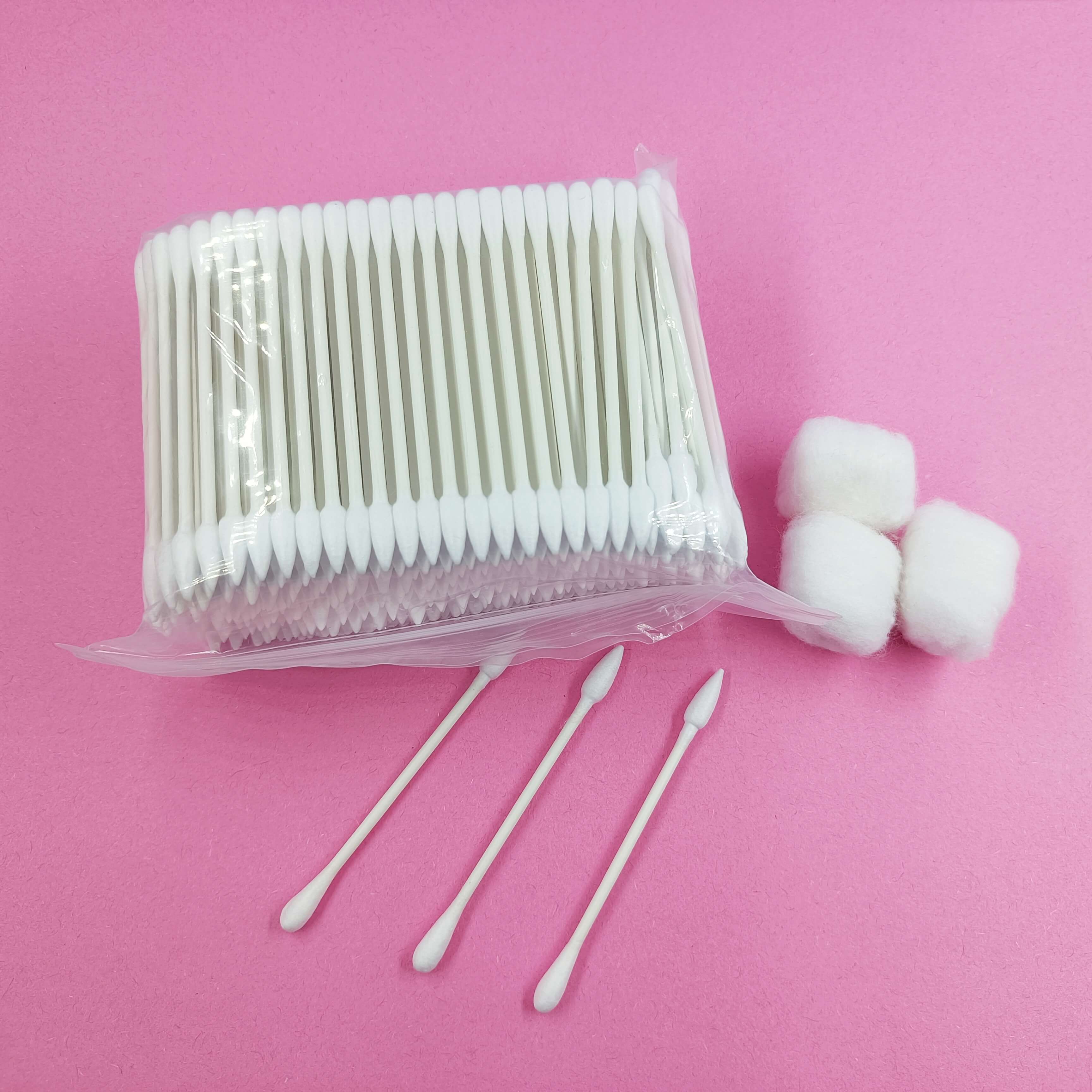 Clear Bag Daily Cleaning Cotton Swabs 300 pieces