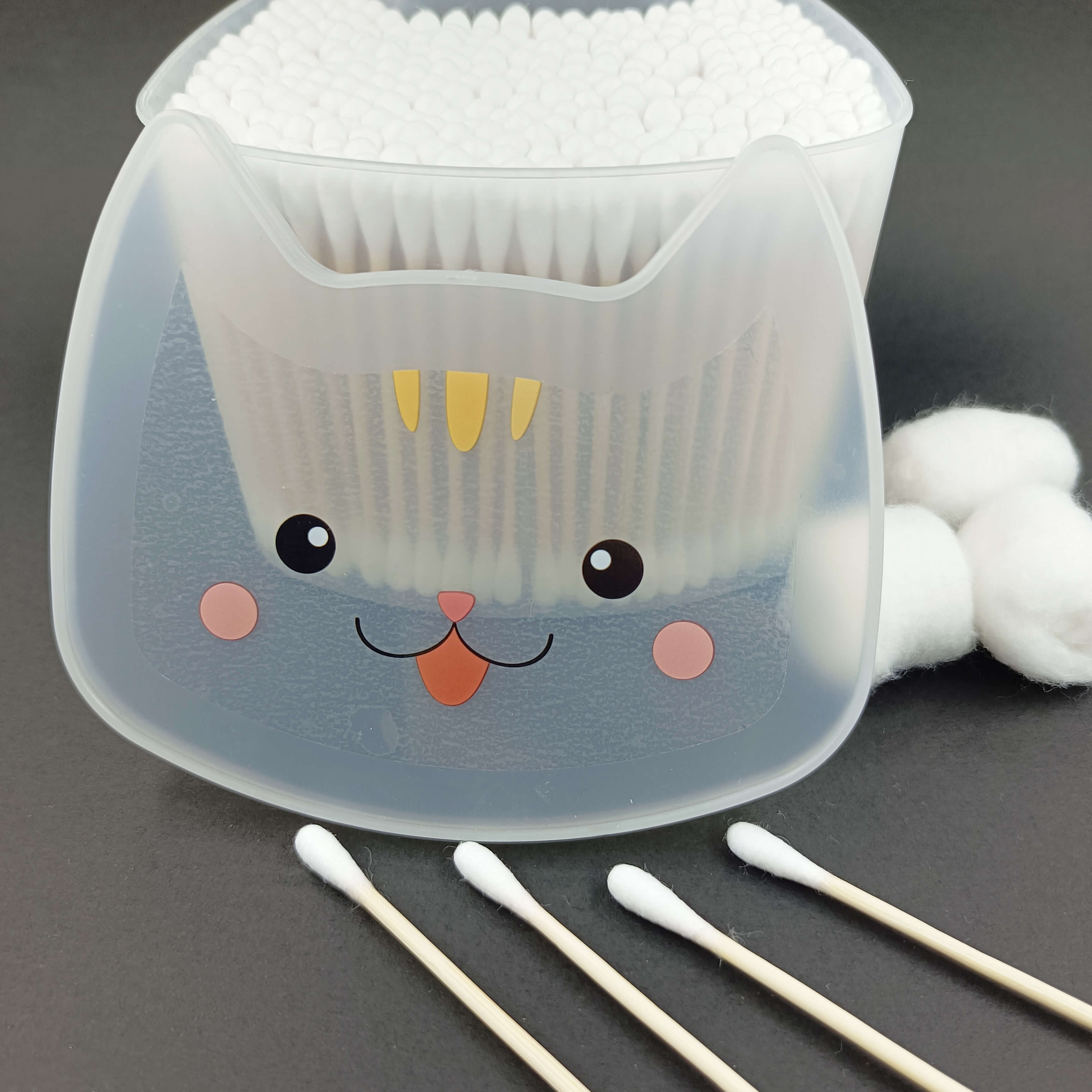 Cute cat type box Environmental Cleaning Cotton Swabs 300 pieces